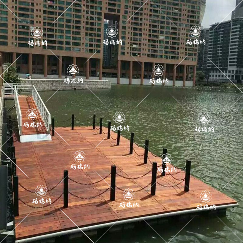 澳门项目浮桥码头